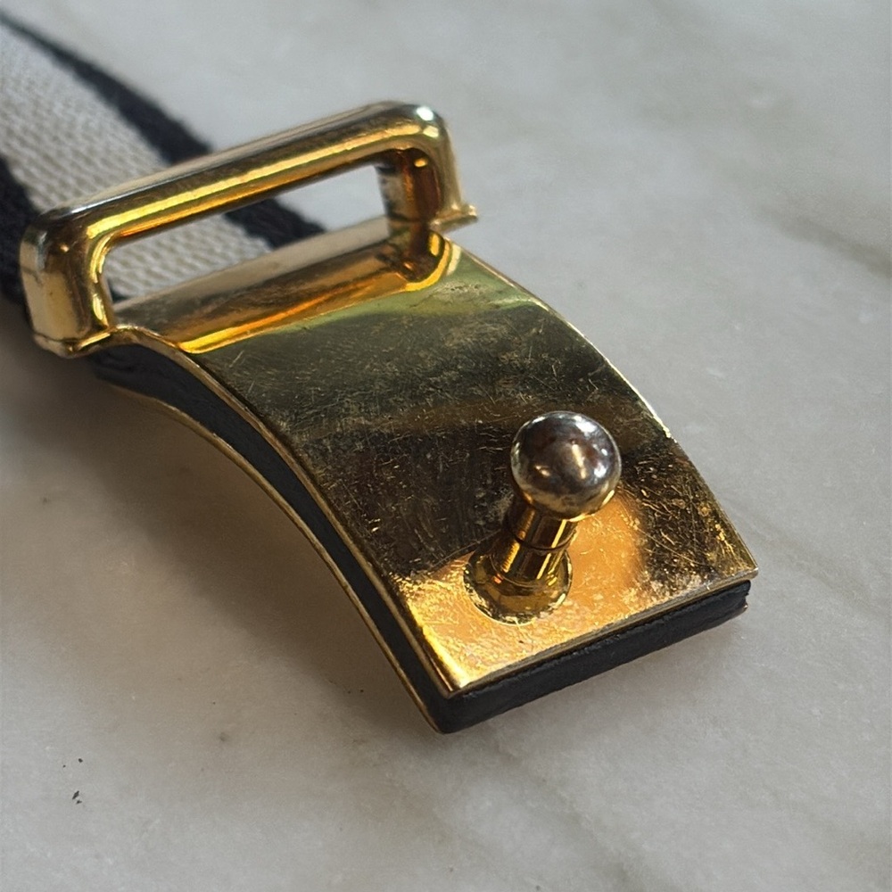 Marni bracelet, fabric with leather and metal hardware/closure, small. - Picture 8 of 16